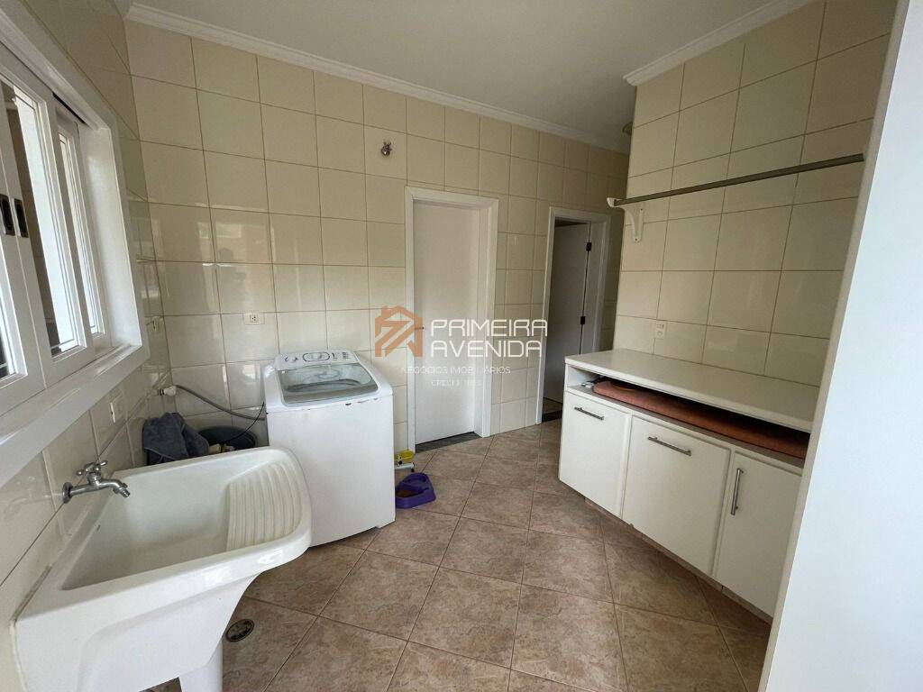 Casa à venda com 4 quartos, 292m² - Foto 12