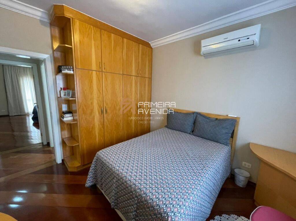 Casa à venda com 4 quartos, 292m² - Foto 35