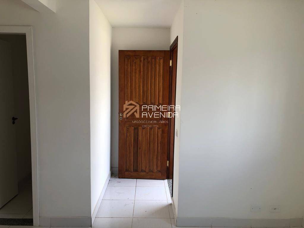 Casa à venda com 3 quartos, 70m² - Foto 4