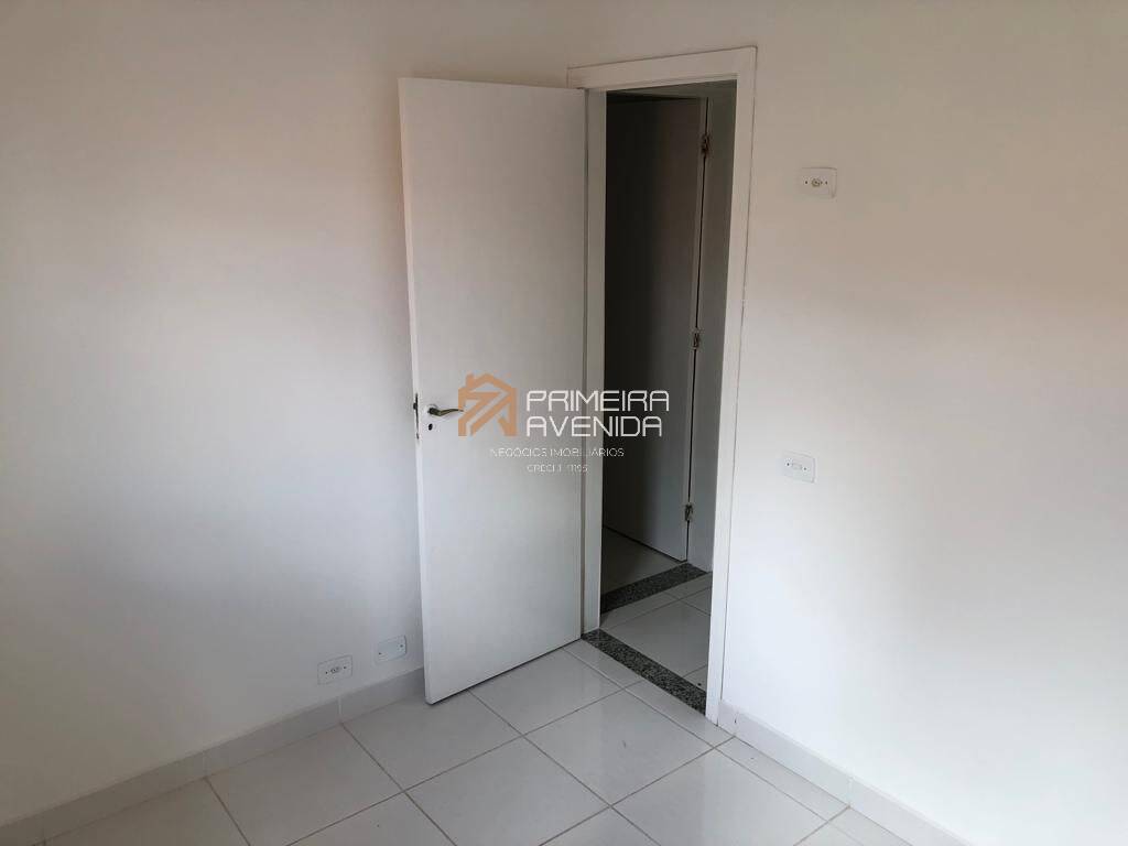 Casa à venda com 3 quartos, 70m² - Foto 16