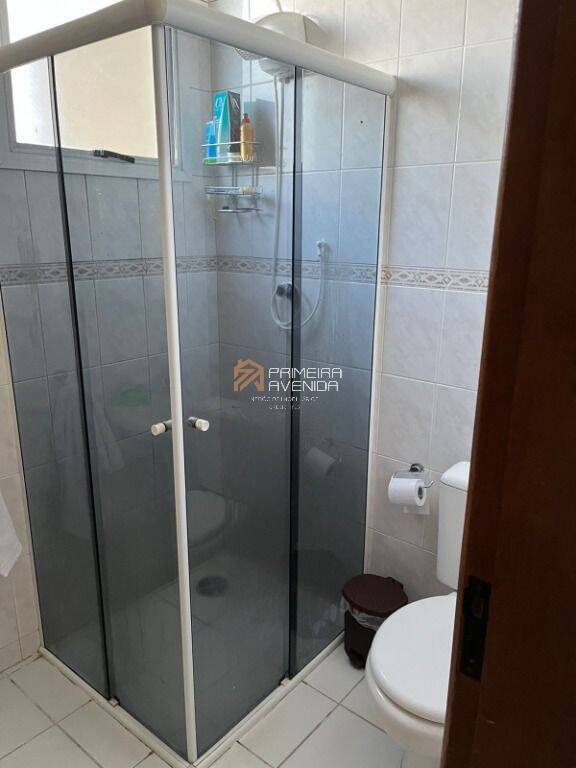 Apartamento à venda com 2 quartos, 65m² - Foto 11