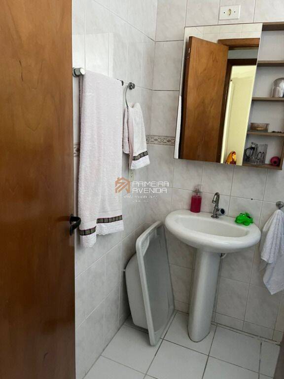 Apartamento à venda com 2 quartos, 65m² - Foto 12