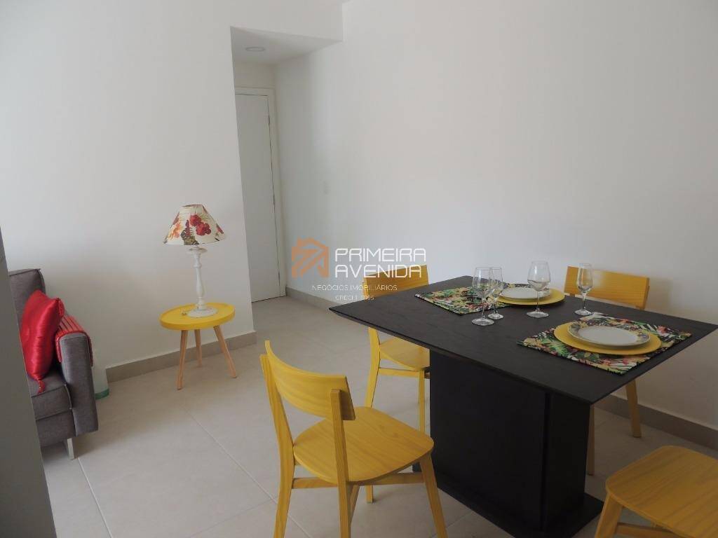 Apartamento à venda com 2 quartos, 58m² - Foto 2