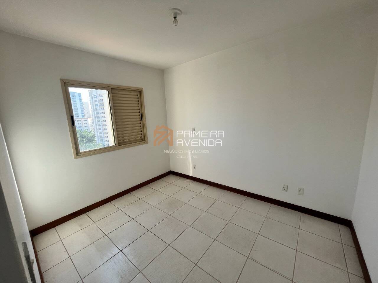 Apartamento à venda com 4 quartos, 132m² - Foto 12