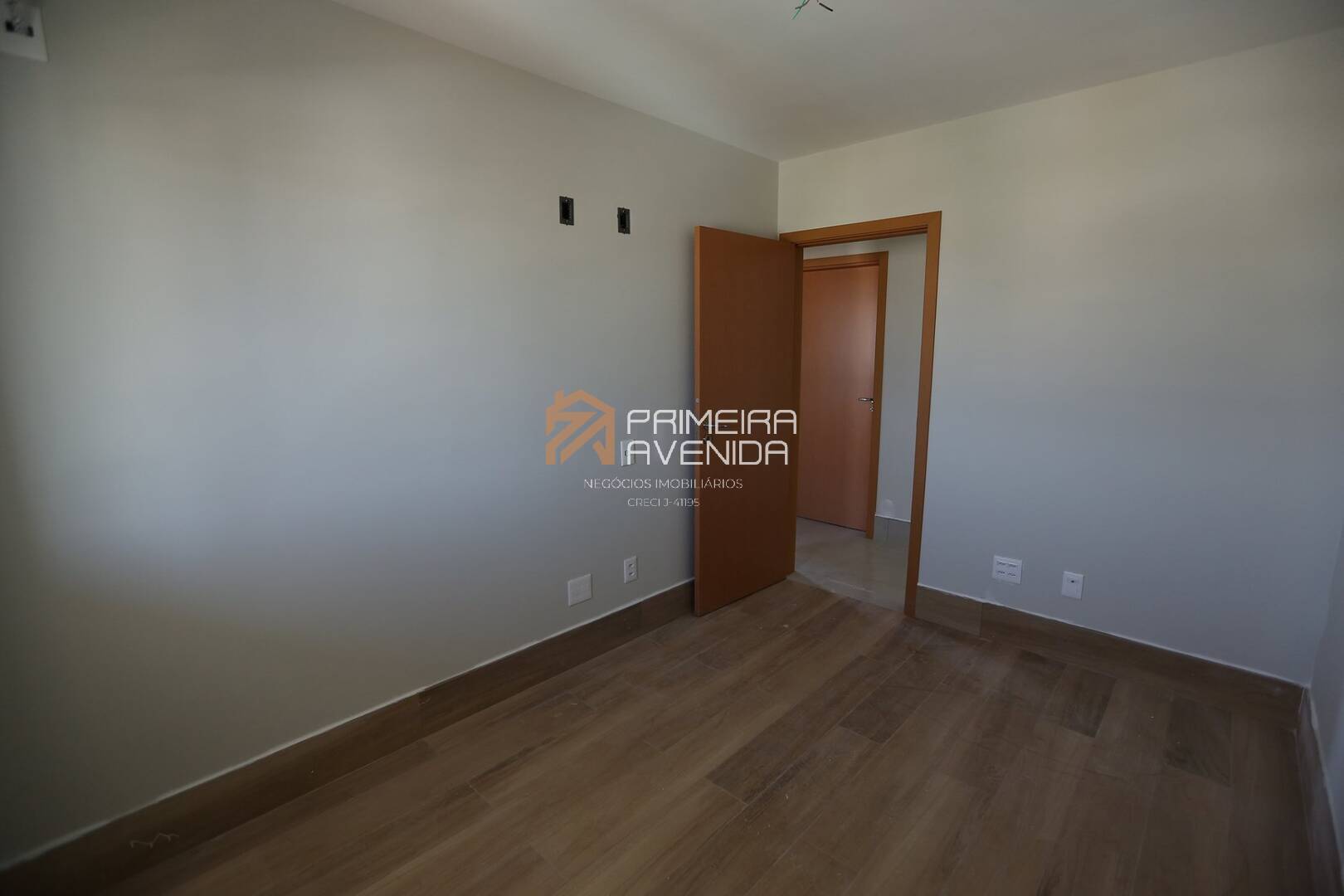 Apartamento à venda com 3 quartos, 106m² - Foto 11