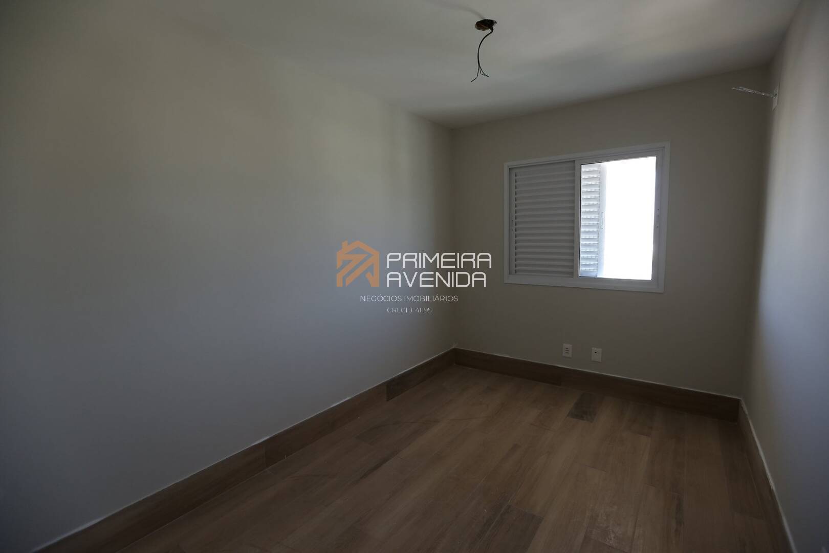 Apartamento à venda com 3 quartos, 106m² - Foto 13