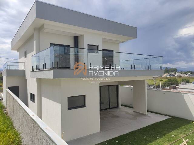 Casa à venda com 3 quartos, 201m² - Foto 5