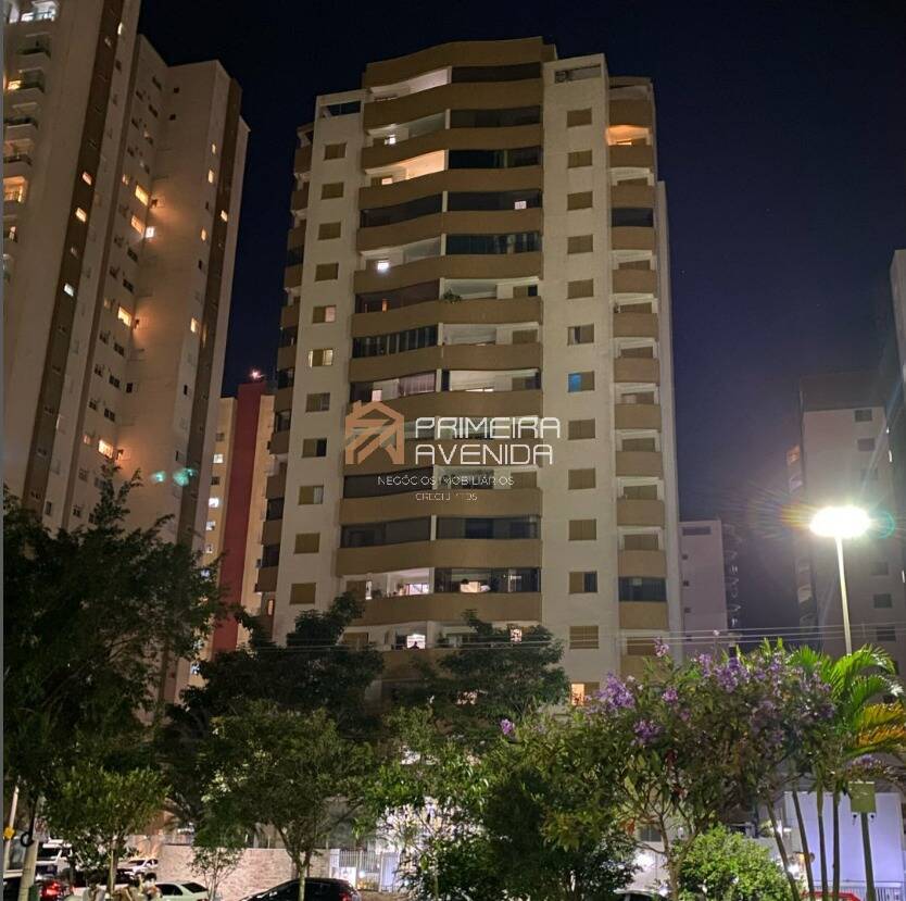 Cobertura à venda com 3 quartos, 220m² - Foto 1