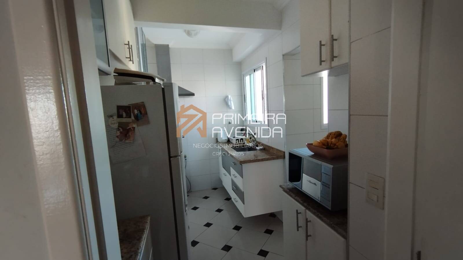 Apartamento à venda com 3 quartos, 80m² - Foto 8