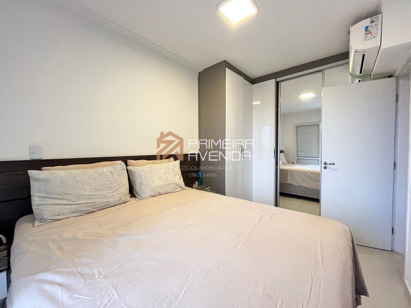 Apartamento para alugar com 3 quartos, 95m² - Foto 7