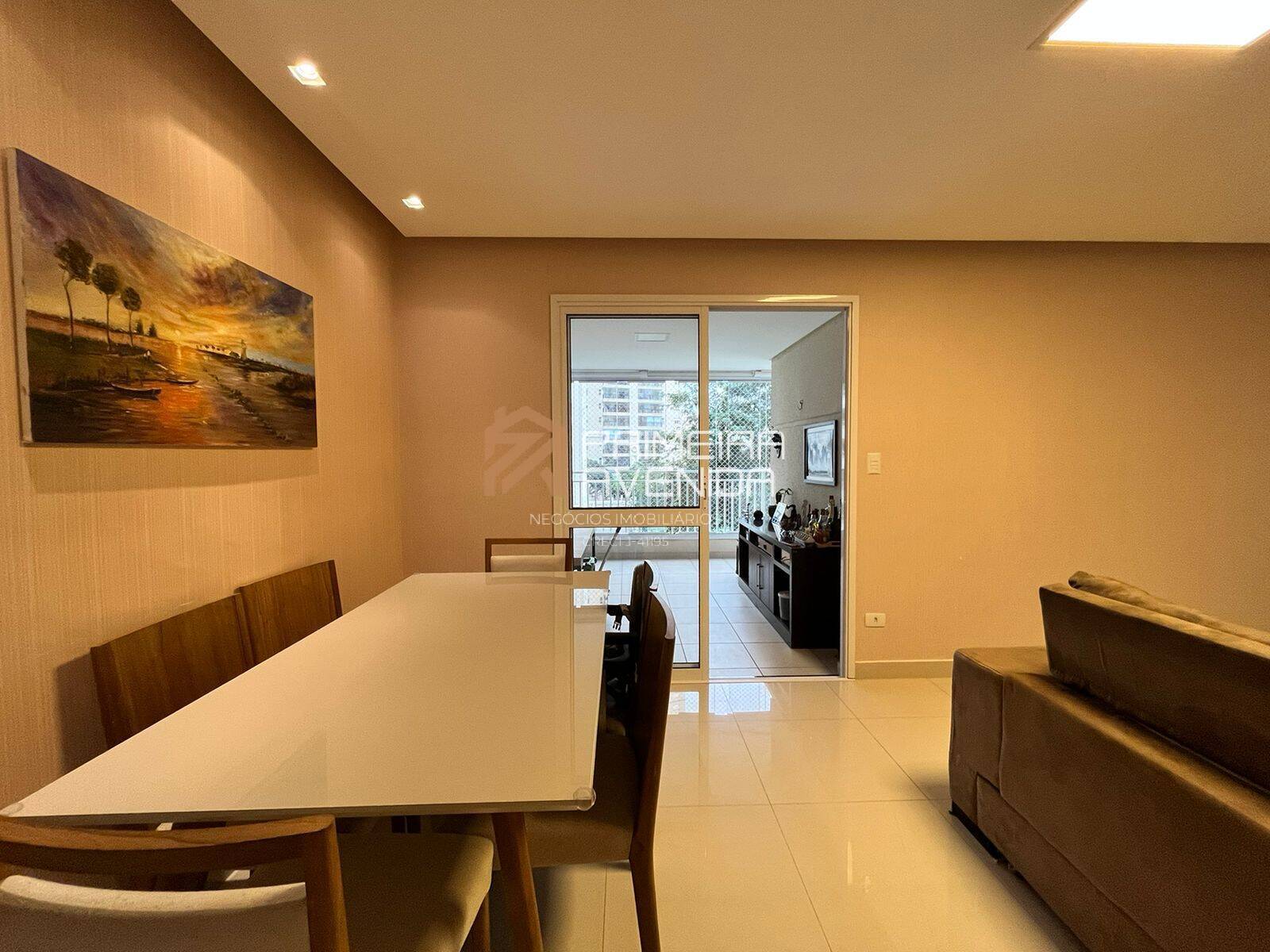 Apartamento para alugar com 3 quartos, 95m² - Foto 2