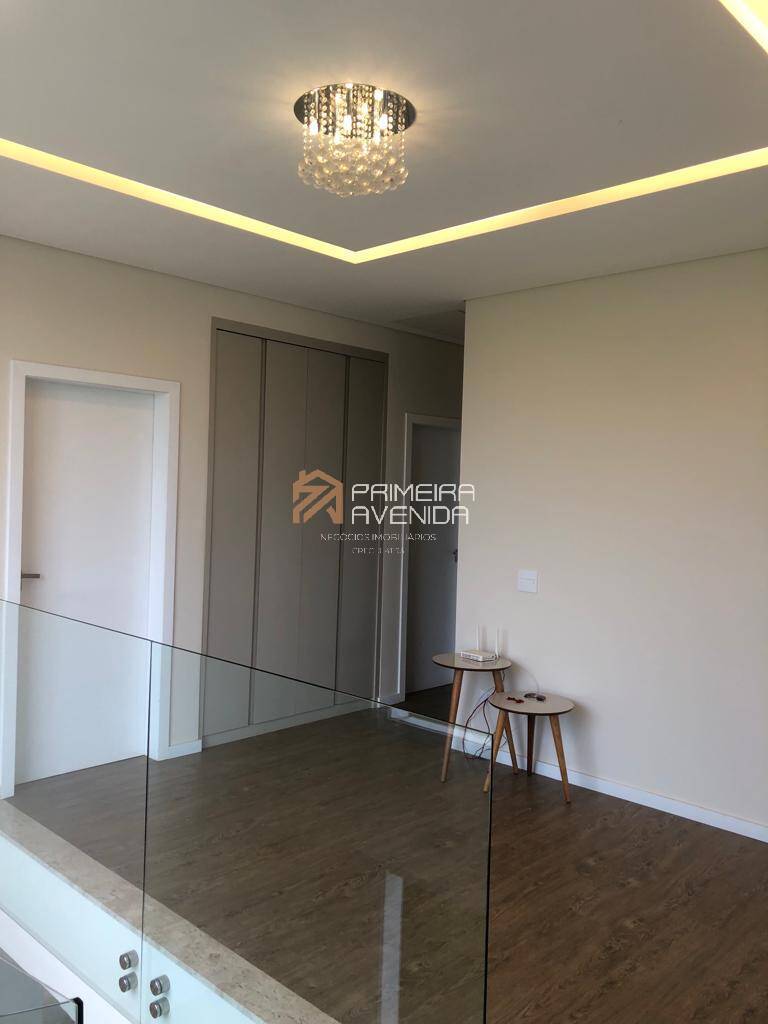 Casa à venda com 3 quartos, 320m² - Foto 3