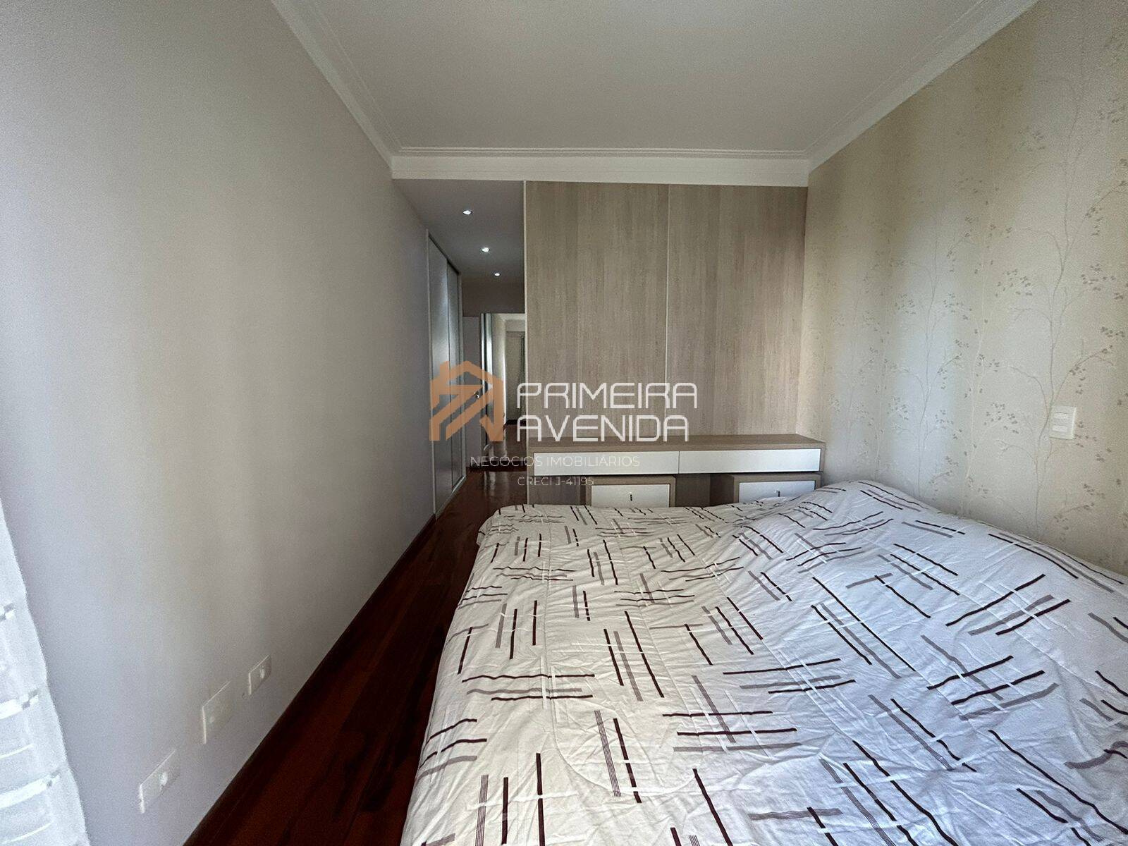 Apartamento à venda com 3 quartos, 156m² - Foto 26