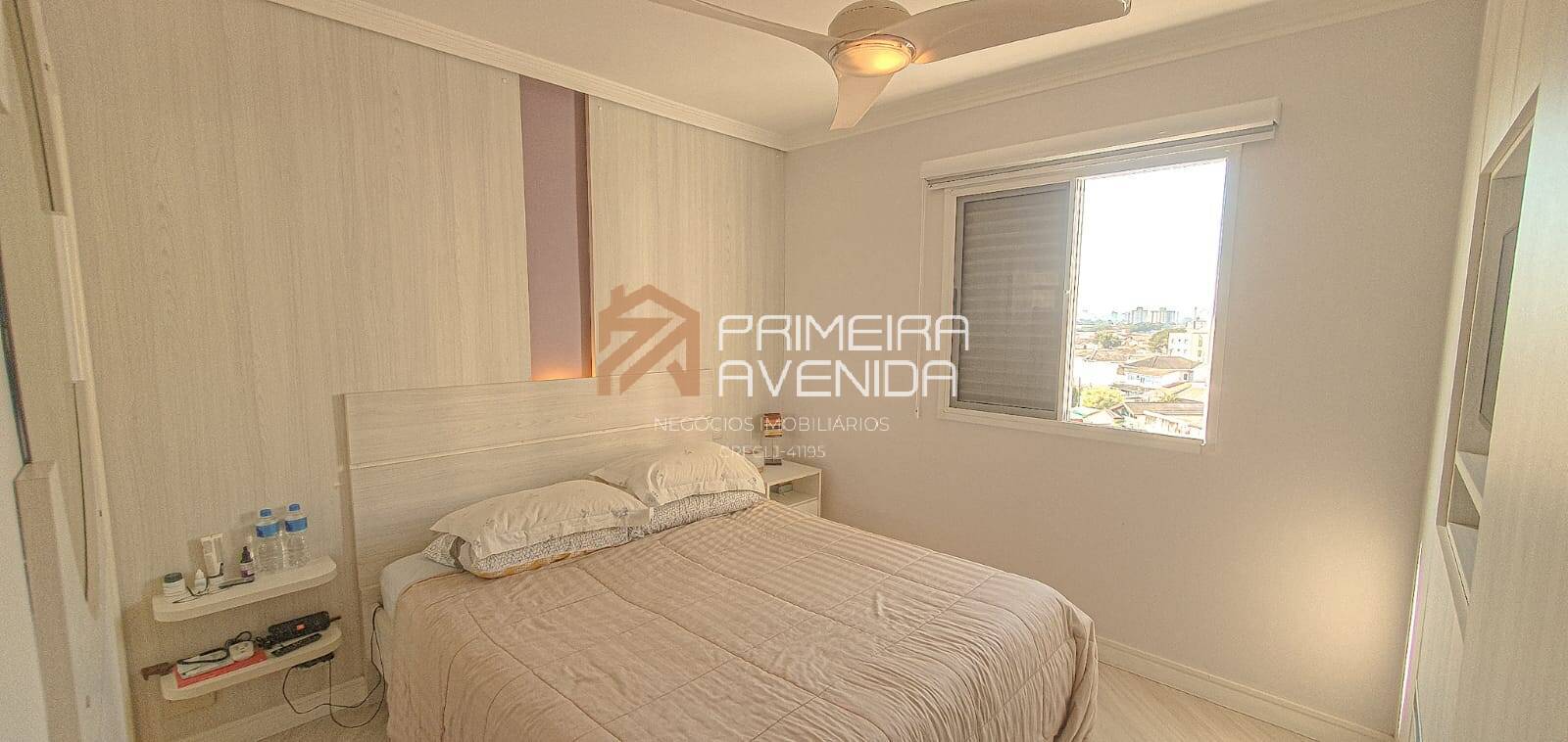 Apartamento à venda com 3 quartos, 77m² - Foto 11