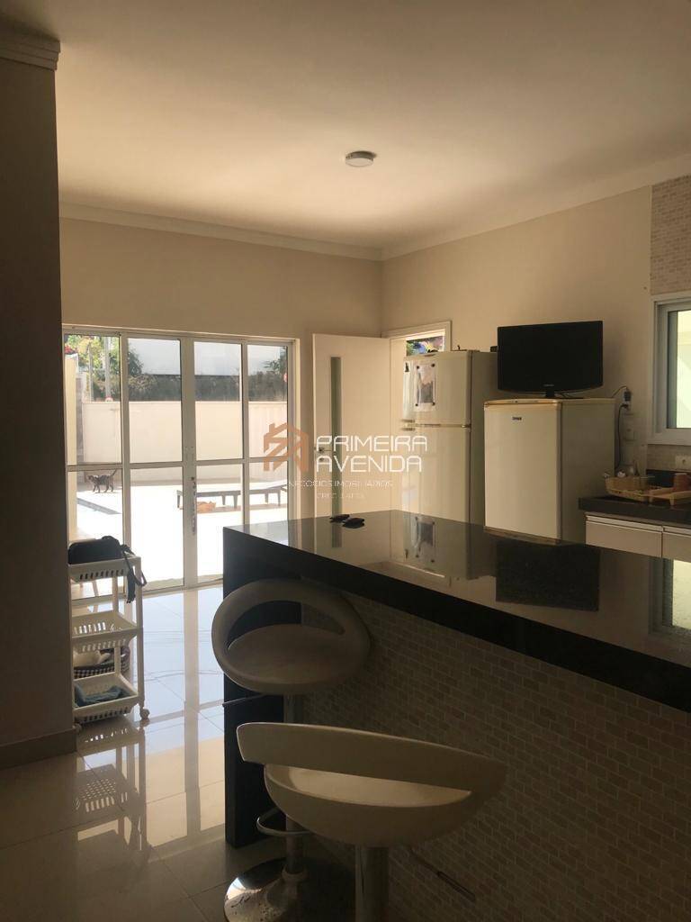 Casa à venda com 4 quartos, 450m² - Foto 10