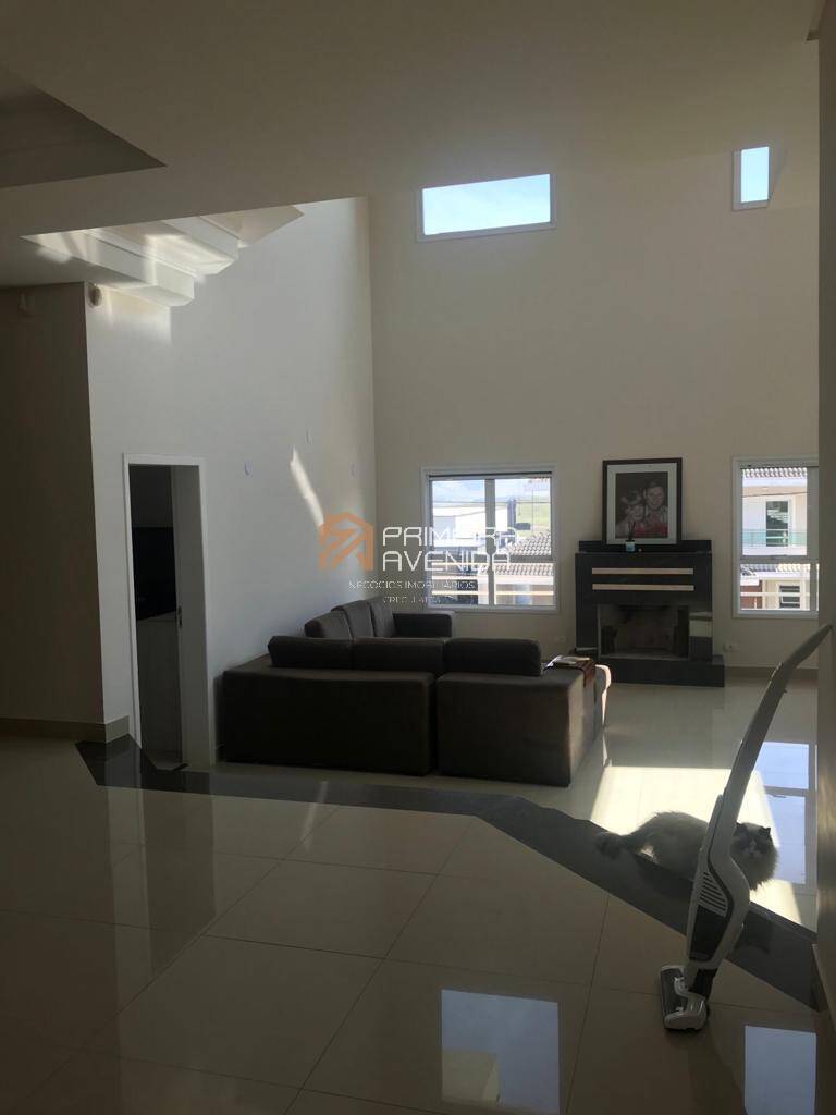 Casa à venda com 4 quartos, 450m² - Foto 8