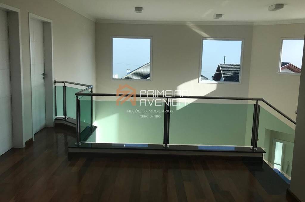 Casa à venda com 4 quartos, 450m² - Foto 15