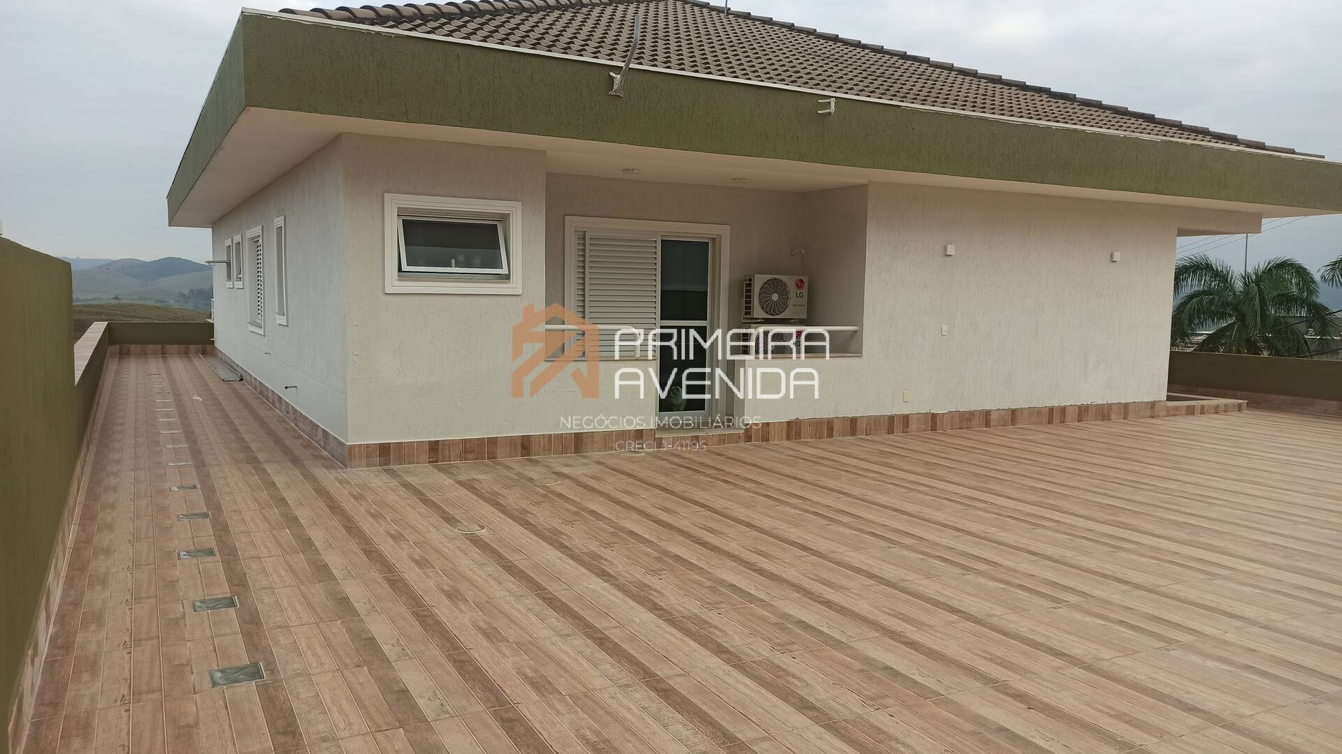 Casa à venda com 4 quartos, 450m² - Foto 27