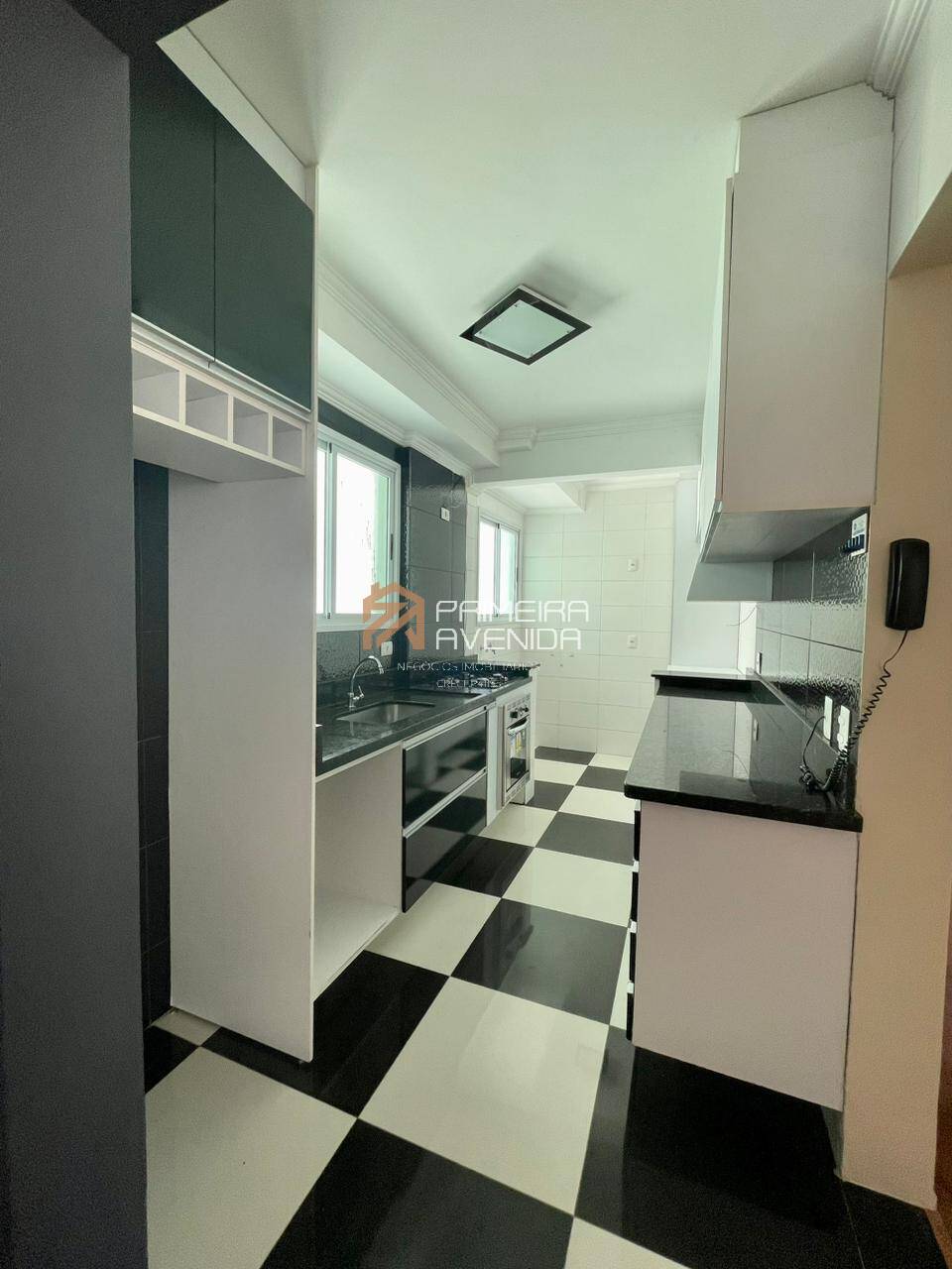 Apartamento à venda com 2 quartos, 83m² - Foto 6