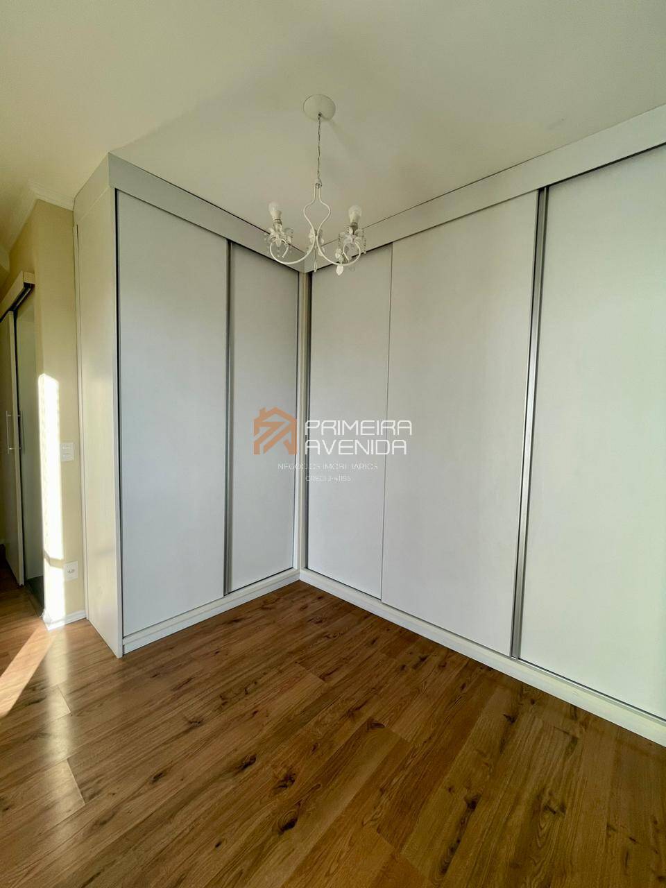 Apartamento à venda com 2 quartos, 83m² - Foto 18