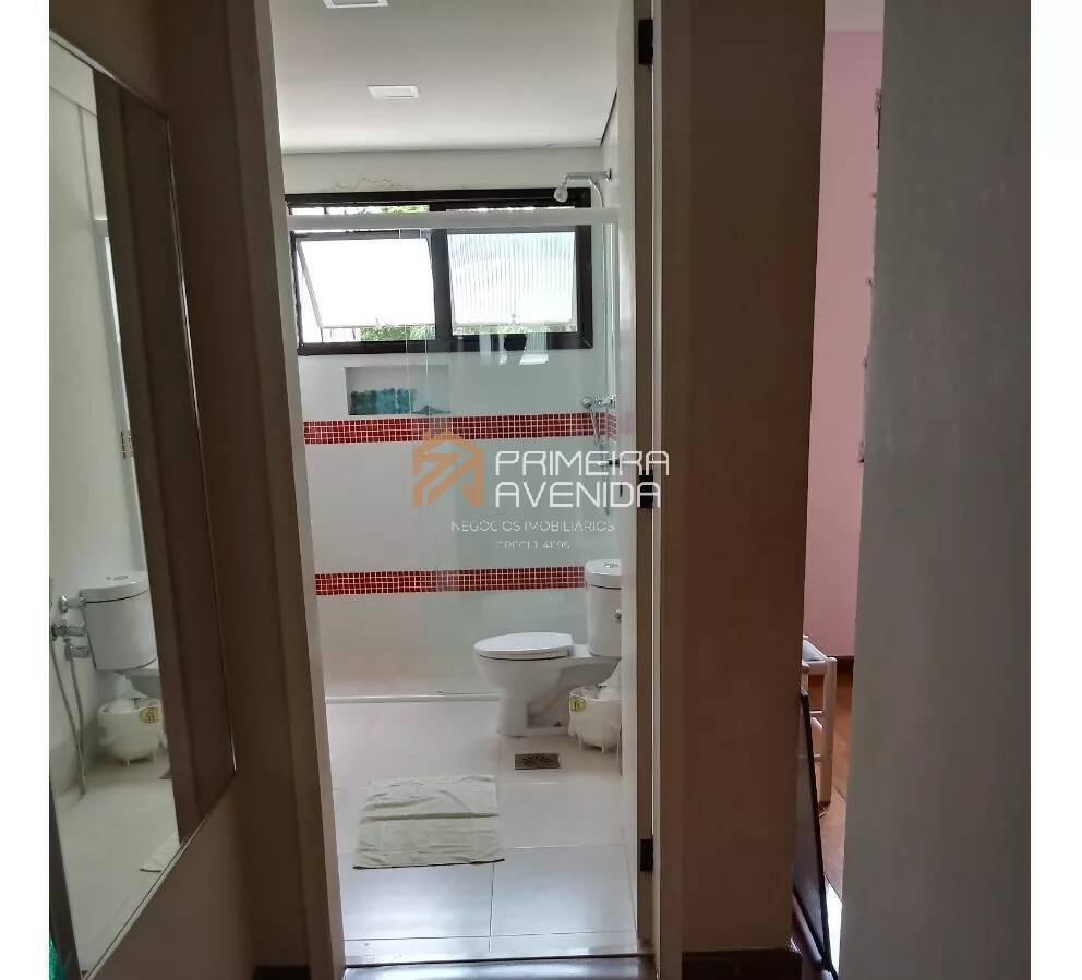 Apartamento à venda com 4 quartos, 189m² - Foto 7