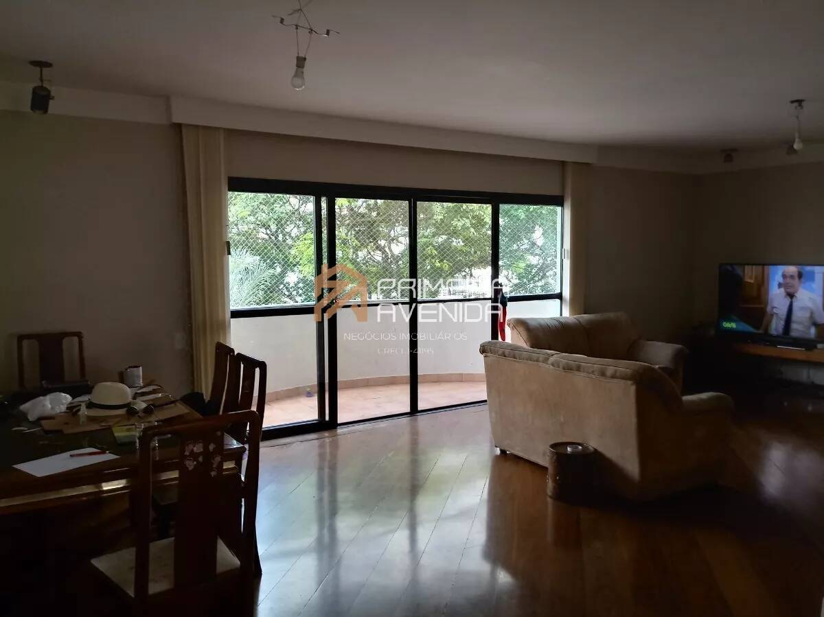 Apartamento à venda com 4 quartos, 189m² - Foto 3