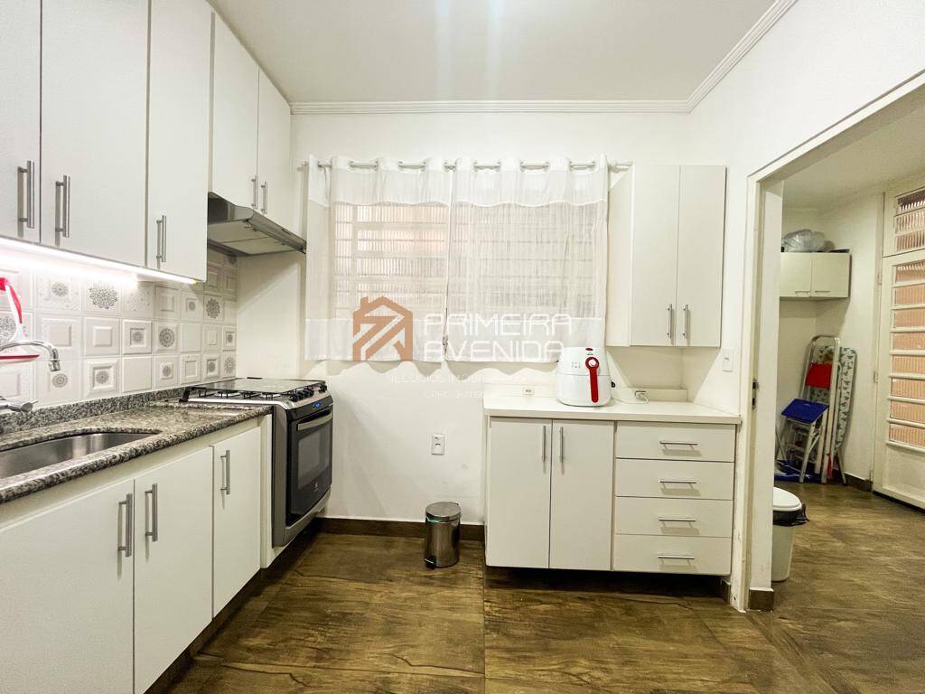 Casa à venda com 4 quartos, 173m² - Foto 6