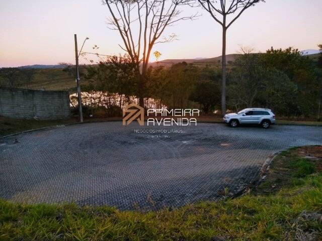 Terreno à venda, 1800m² - Foto 2