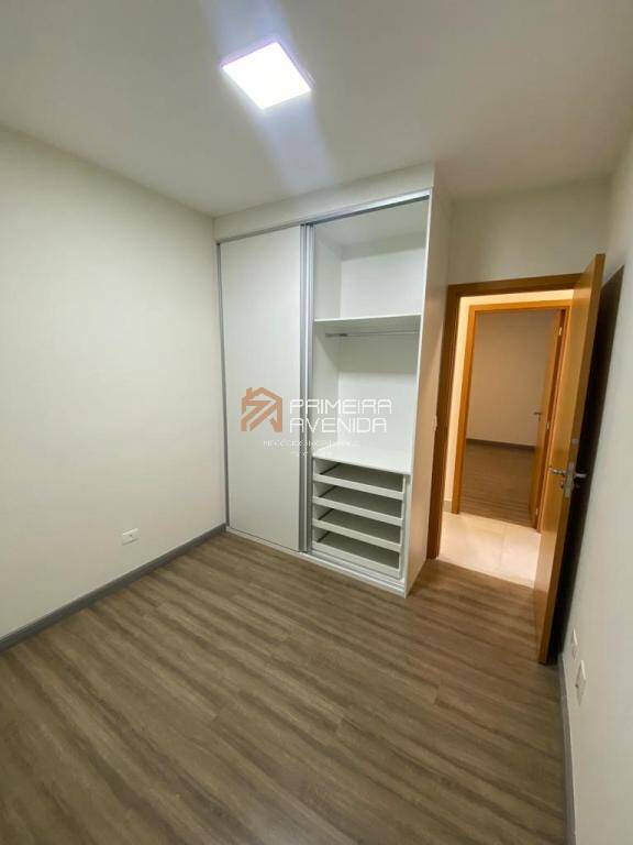 Apartamento à venda com 3 quartos, 97m² - Foto 12