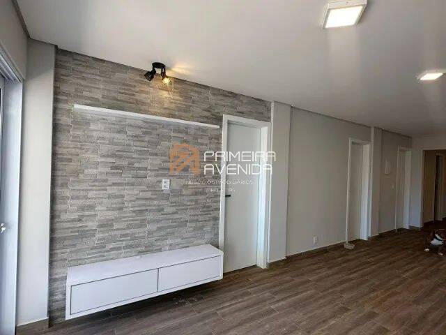 Casa à venda com 5 quartos, 300m² - Foto 7