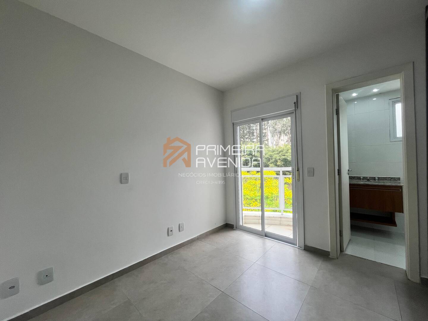 Apartamento à venda com 3 quartos, 114m² - Foto 18