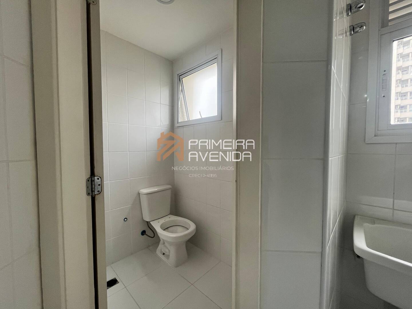 Apartamento à venda com 3 quartos, 114m² - Foto 11