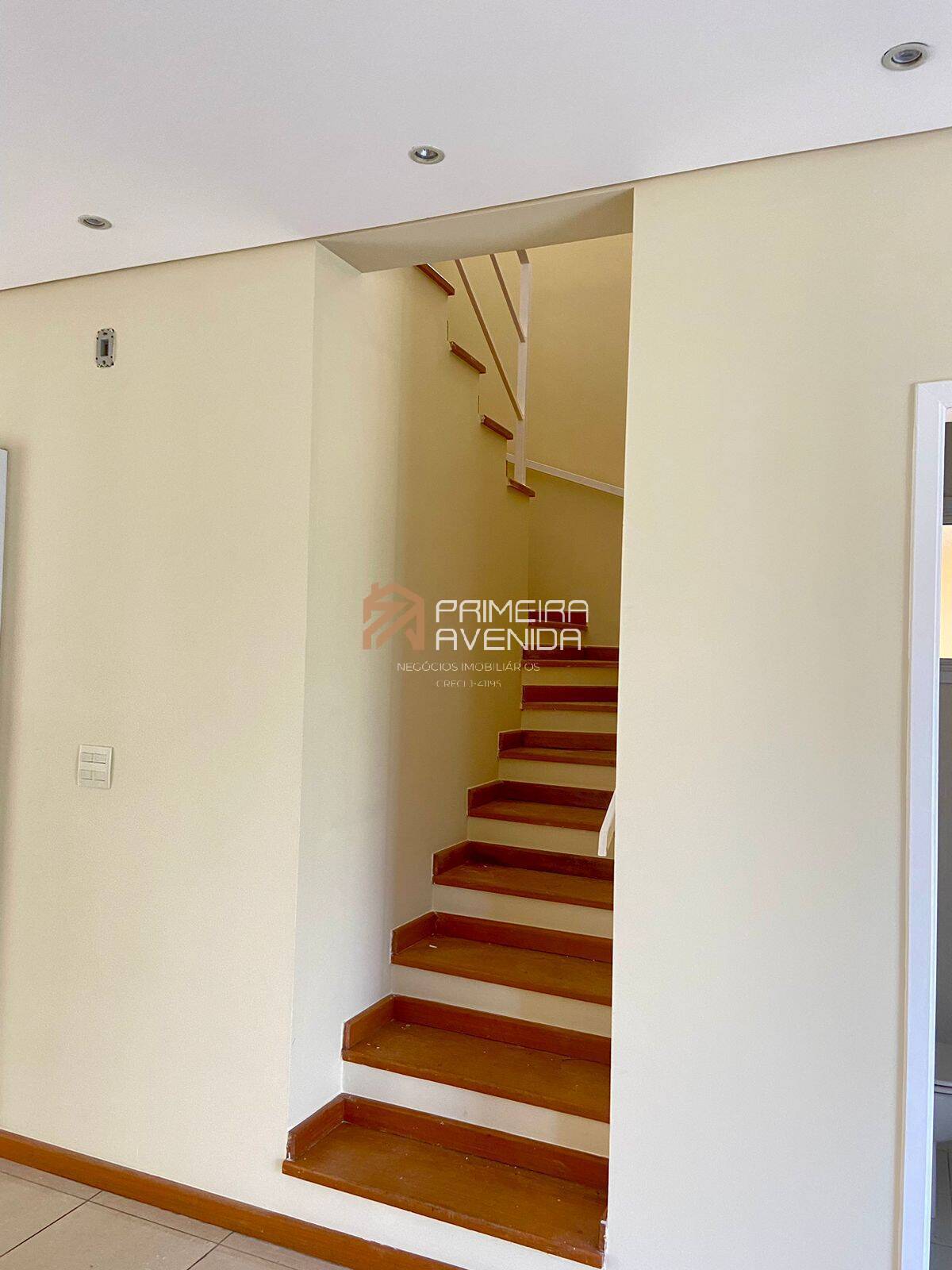 Casa à venda com 4 quartos, 290m² - Foto 14