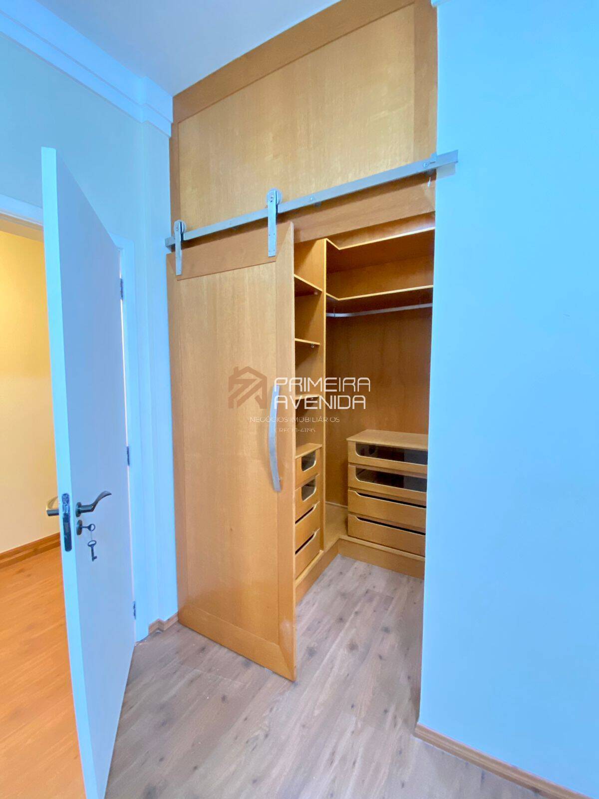 Apartamento à venda com 4 quartos, 360m² - Foto 14