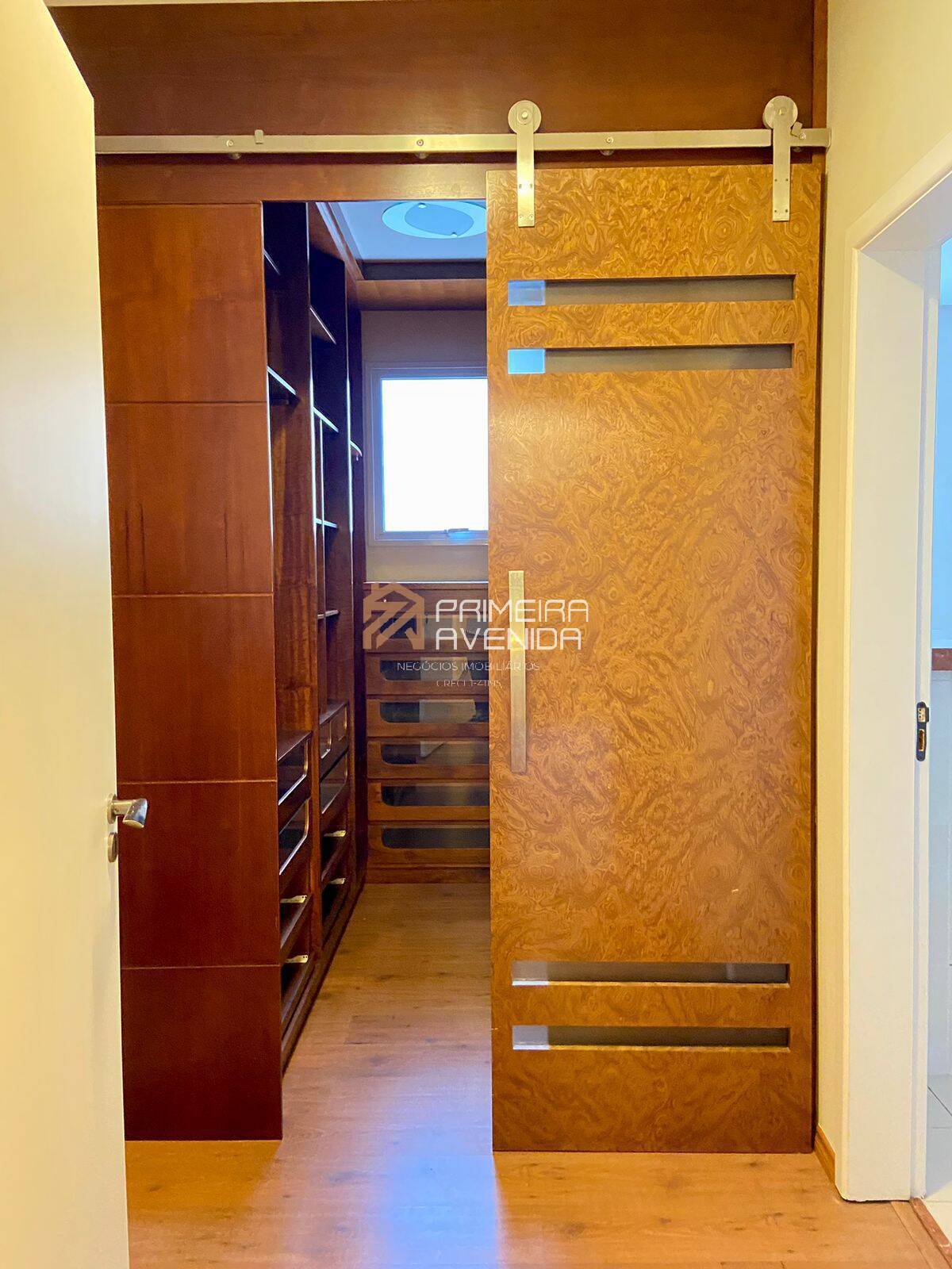 Apartamento à venda com 4 quartos, 360m² - Foto 18