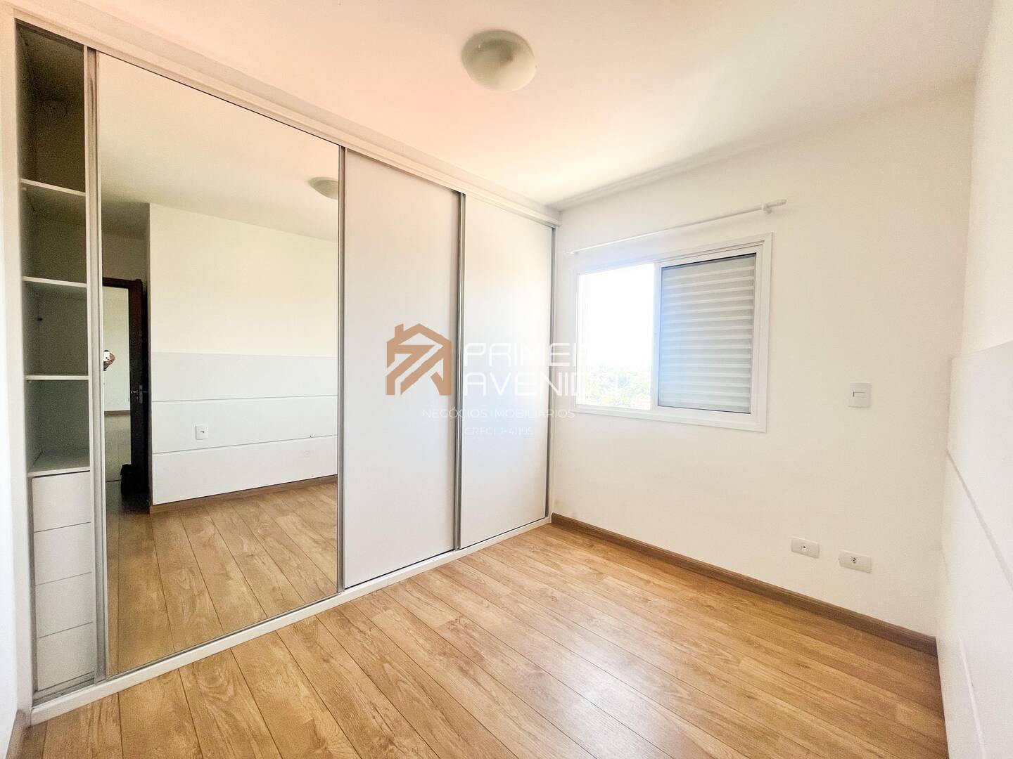 Apartamento à venda com 3 quartos, 87m² - Foto 10