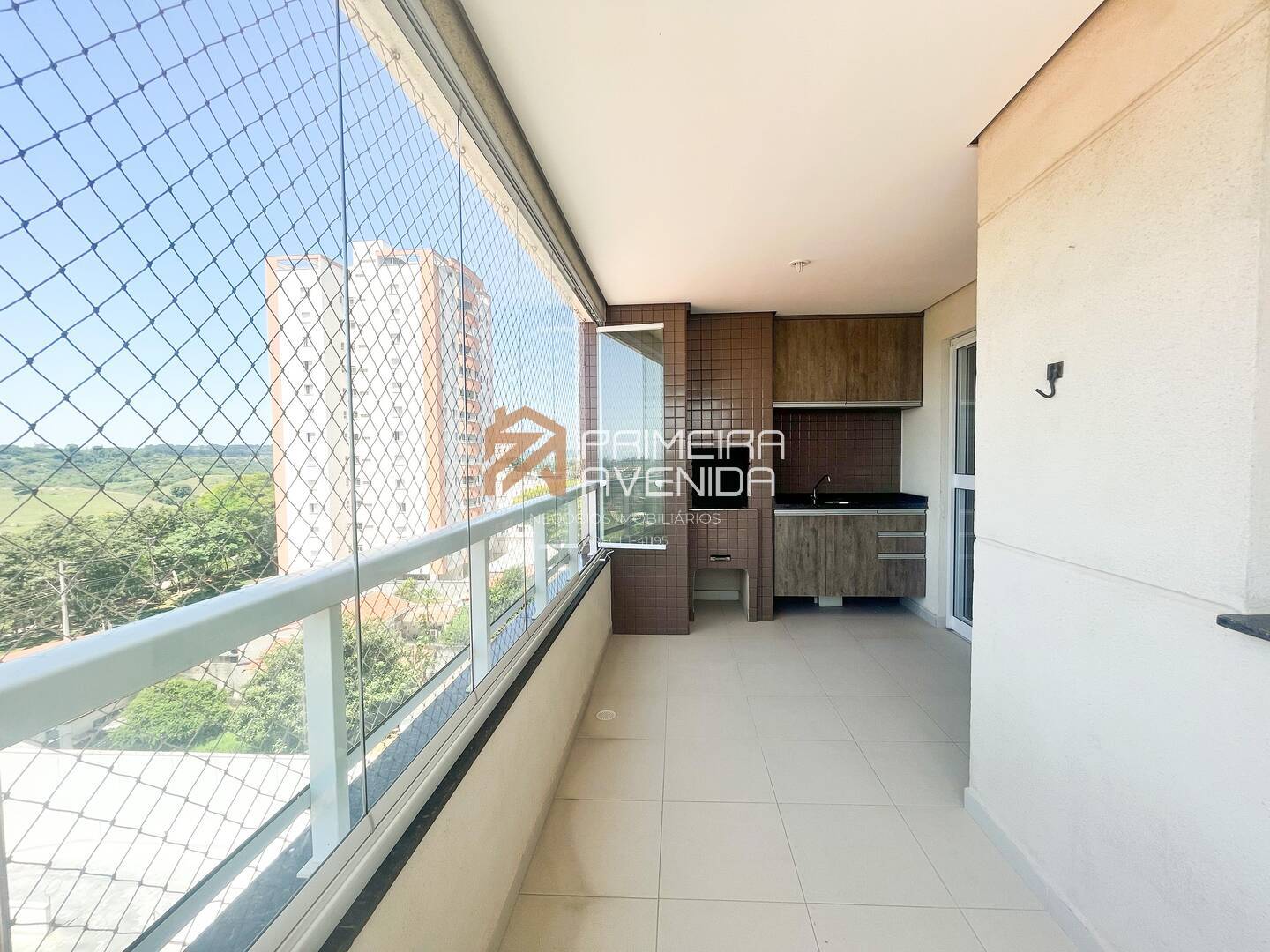 Apartamento à venda com 3 quartos, 87m² - Foto 4