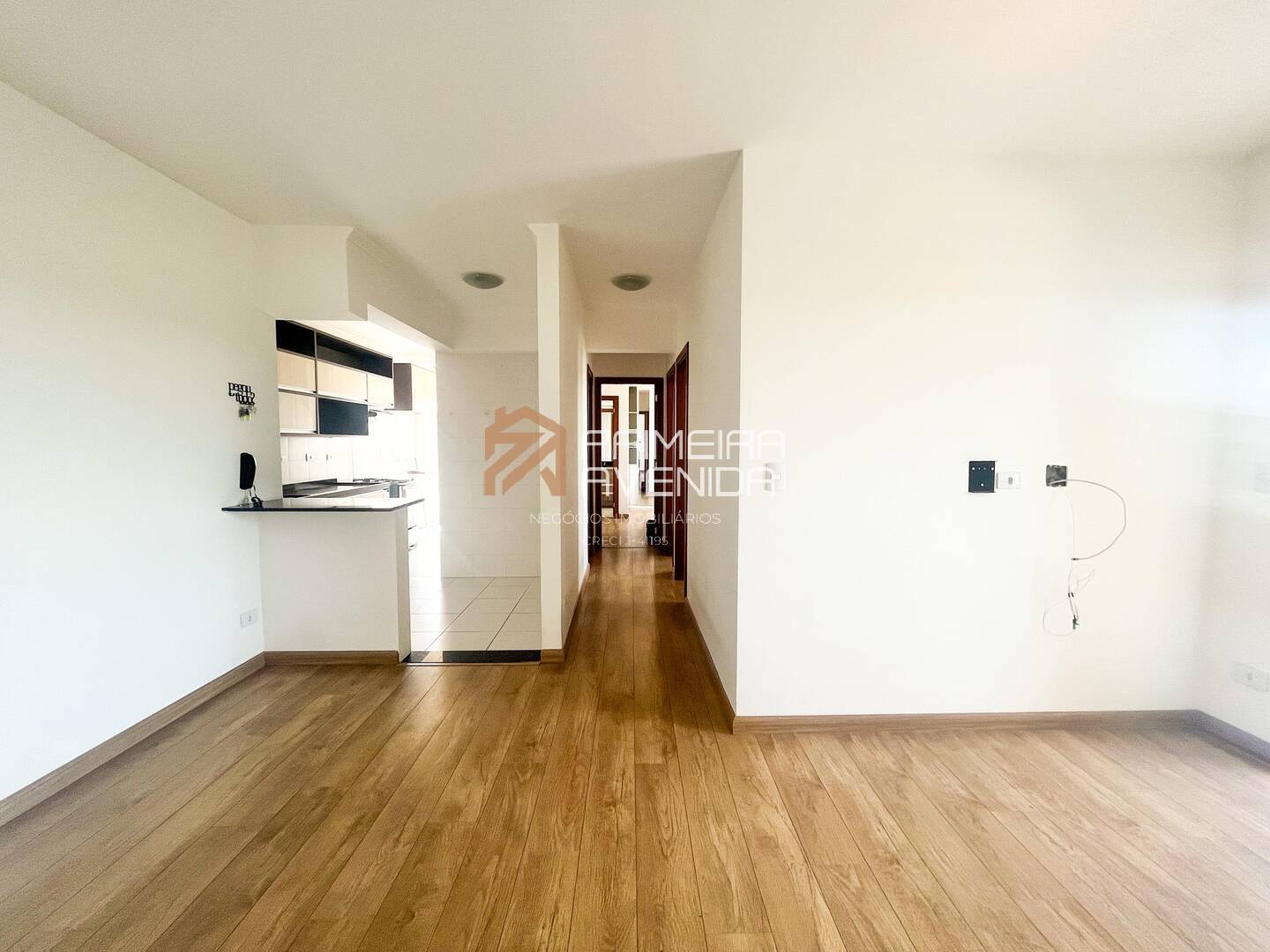 Apartamento à venda com 3 quartos, 87m² - Foto 7