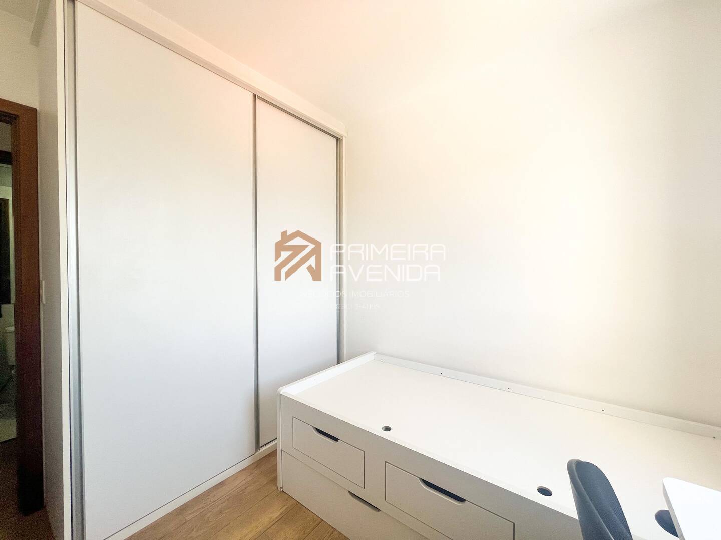 Apartamento à venda com 3 quartos, 87m² - Foto 14