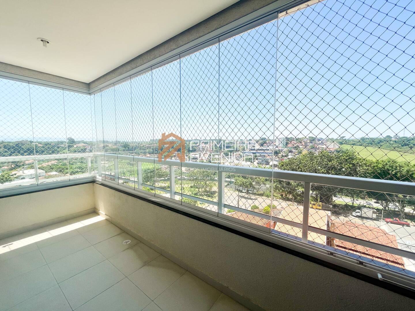 Apartamento à venda com 3 quartos, 87m² - Foto 3