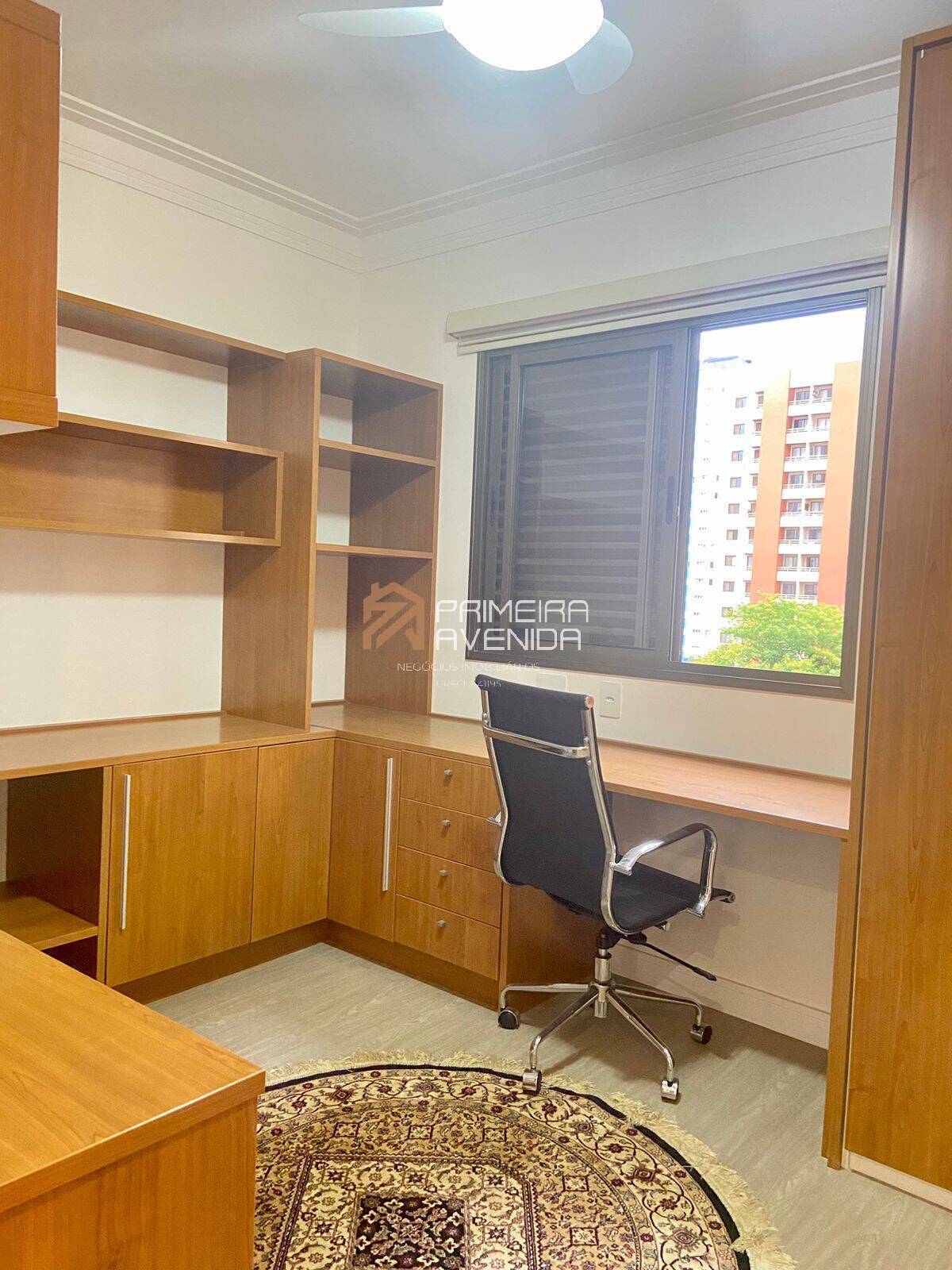 Apartamento à venda com 4 quartos, 206m² - Foto 17