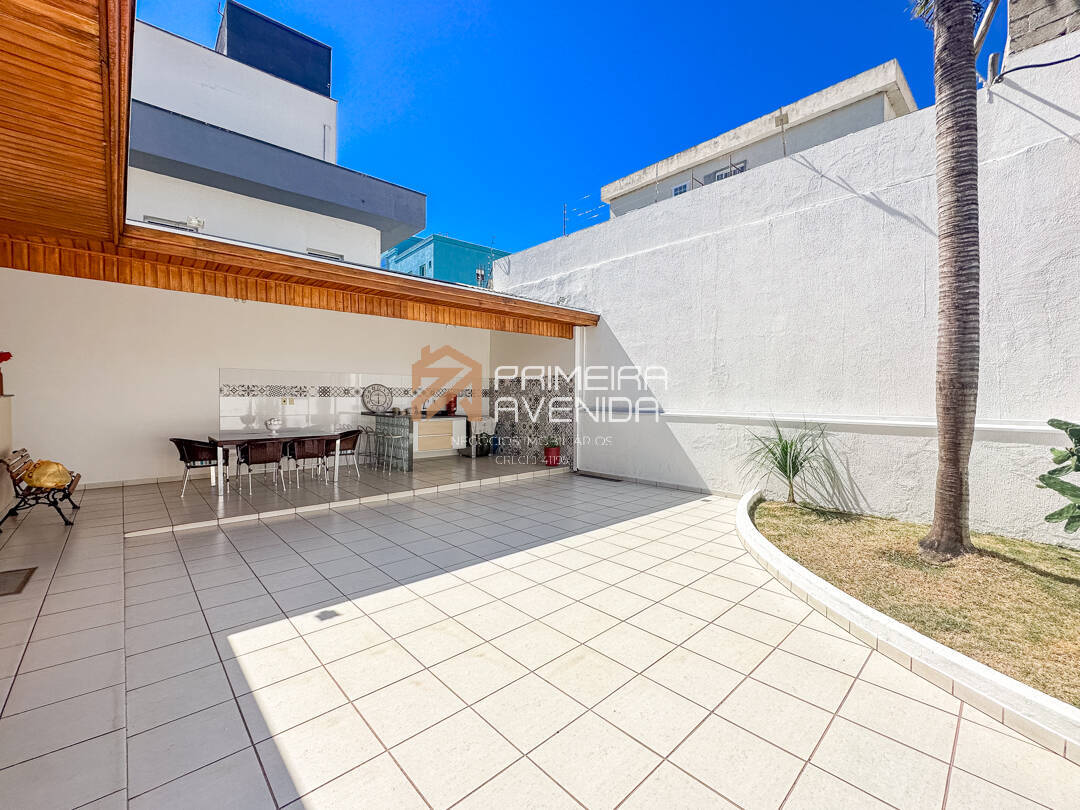 Casa à venda com 4 quartos, 253m² - Foto 10