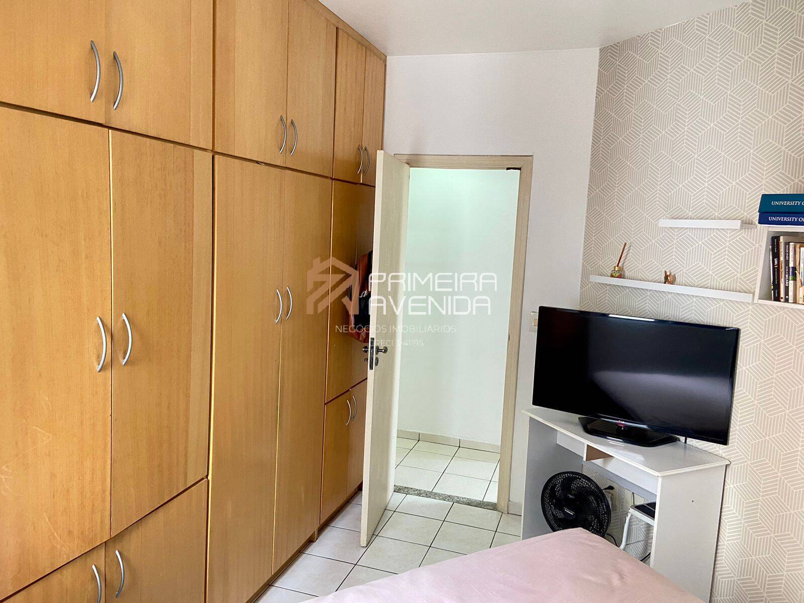 Apartamento à venda com 3 quartos, 83m² - Foto 7