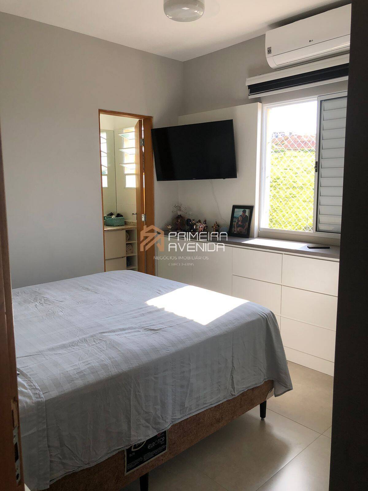 Apartamento à venda com 2 quartos, 72m² - Foto 13