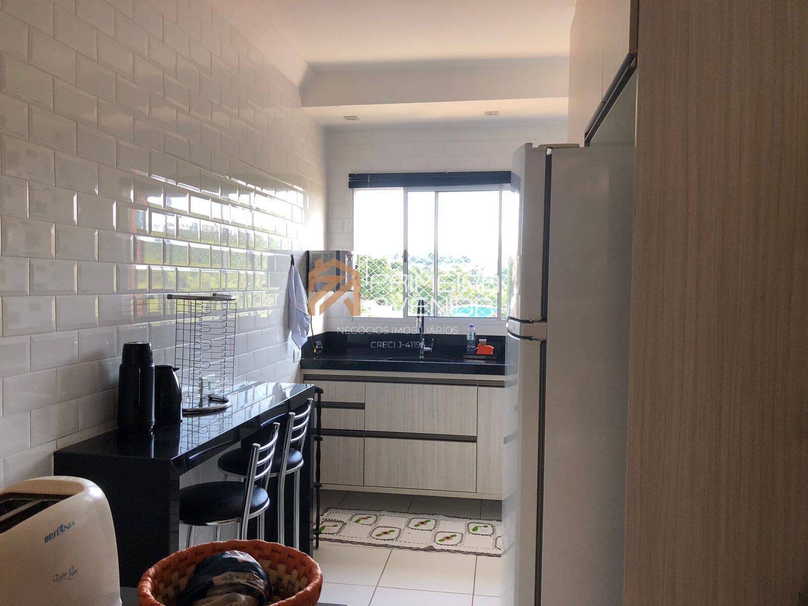 Apartamento à venda com 2 quartos, 72m² - Foto 7