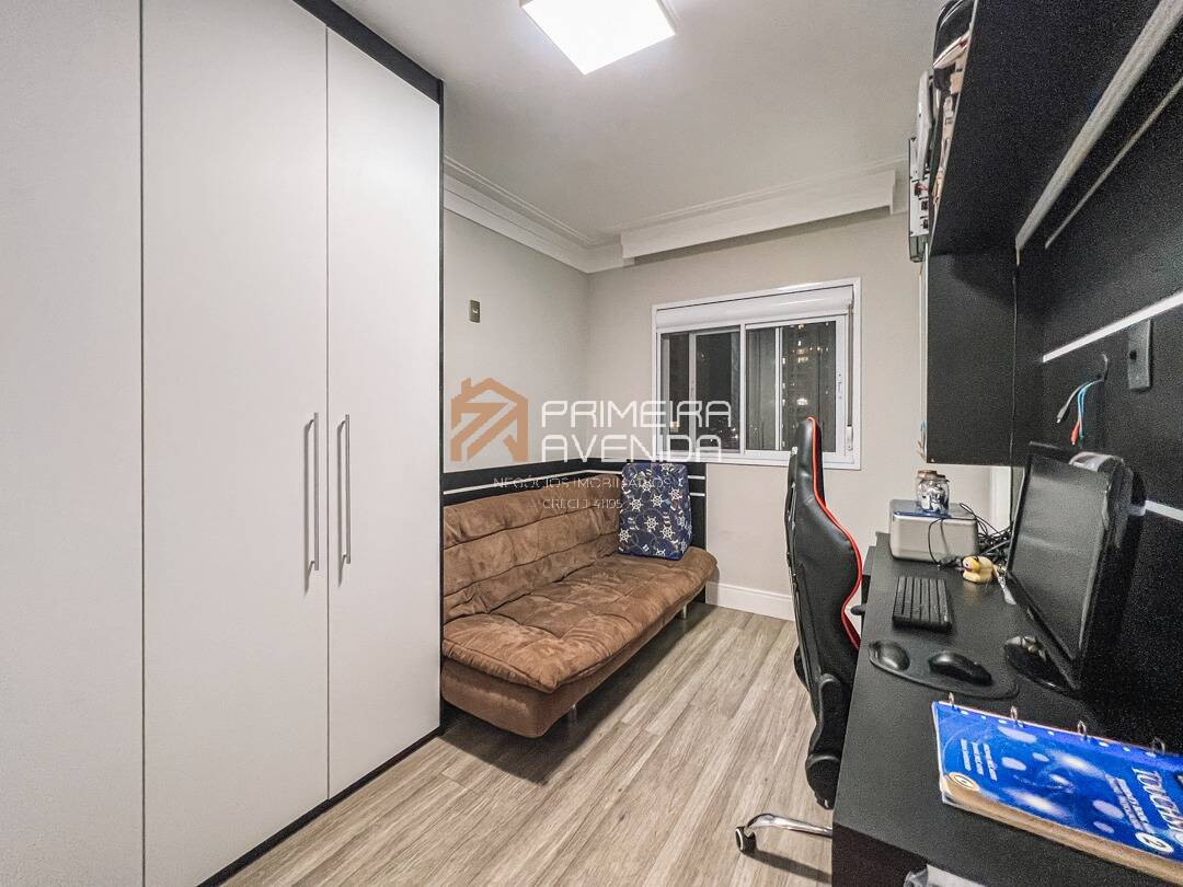 Apartamento à venda com 3 quartos, 151m² - Foto 22