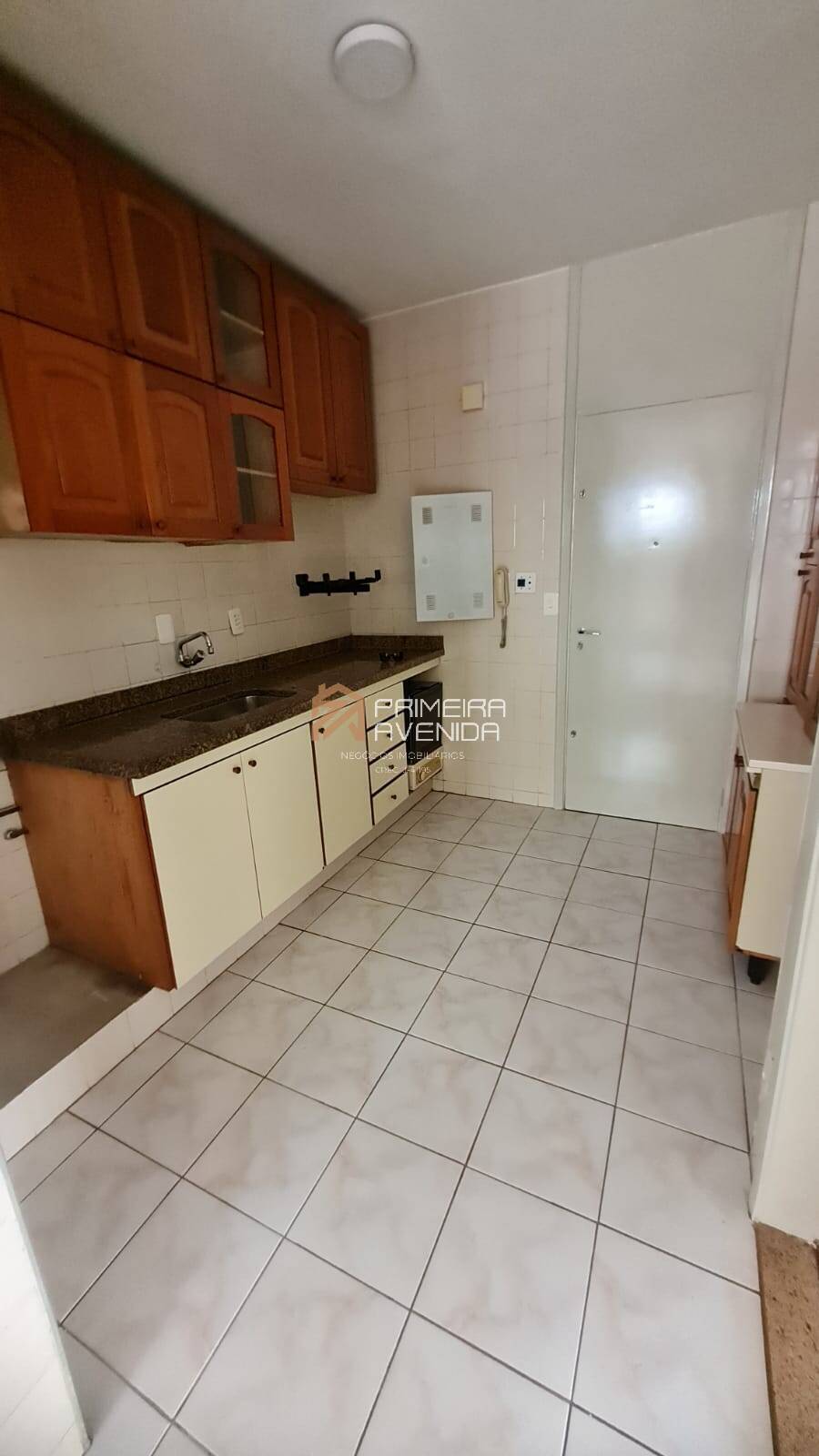 Apartamento à venda com 3 quartos, 98m² - Foto 6