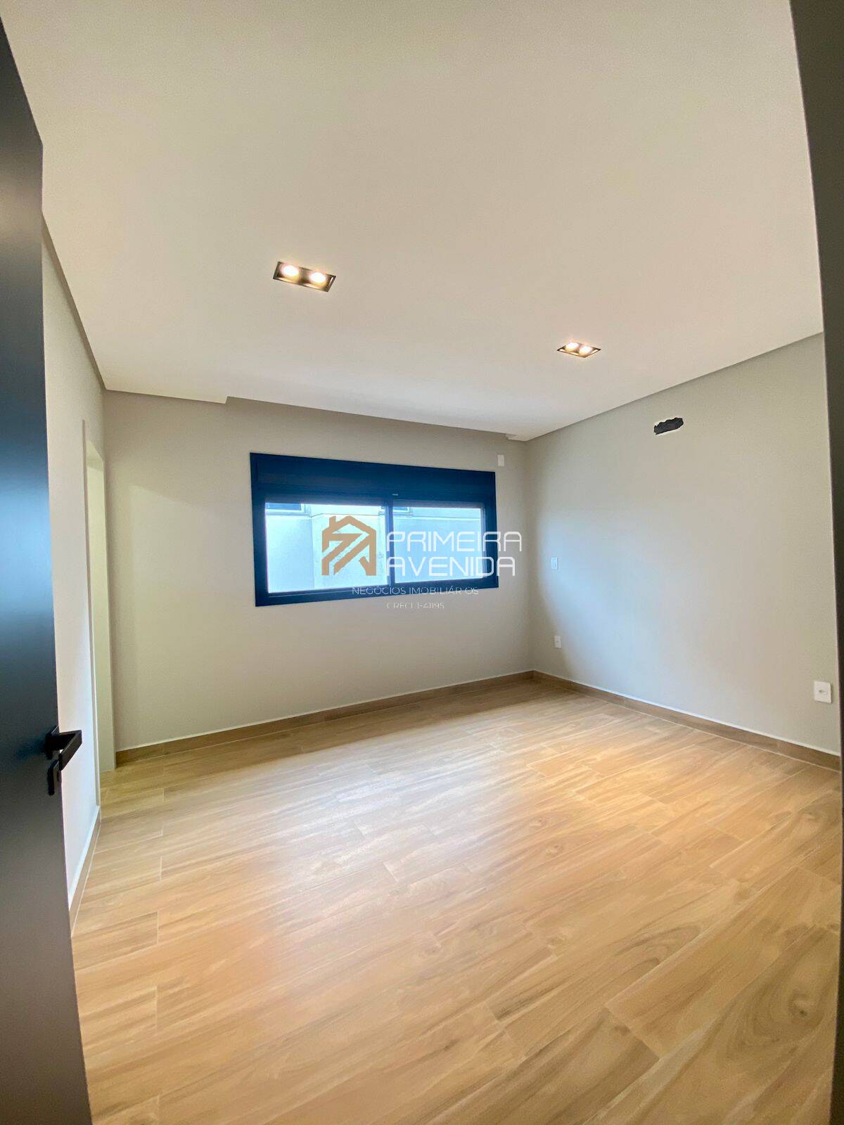 Casa à venda com 4 quartos, 422m² - Foto 17