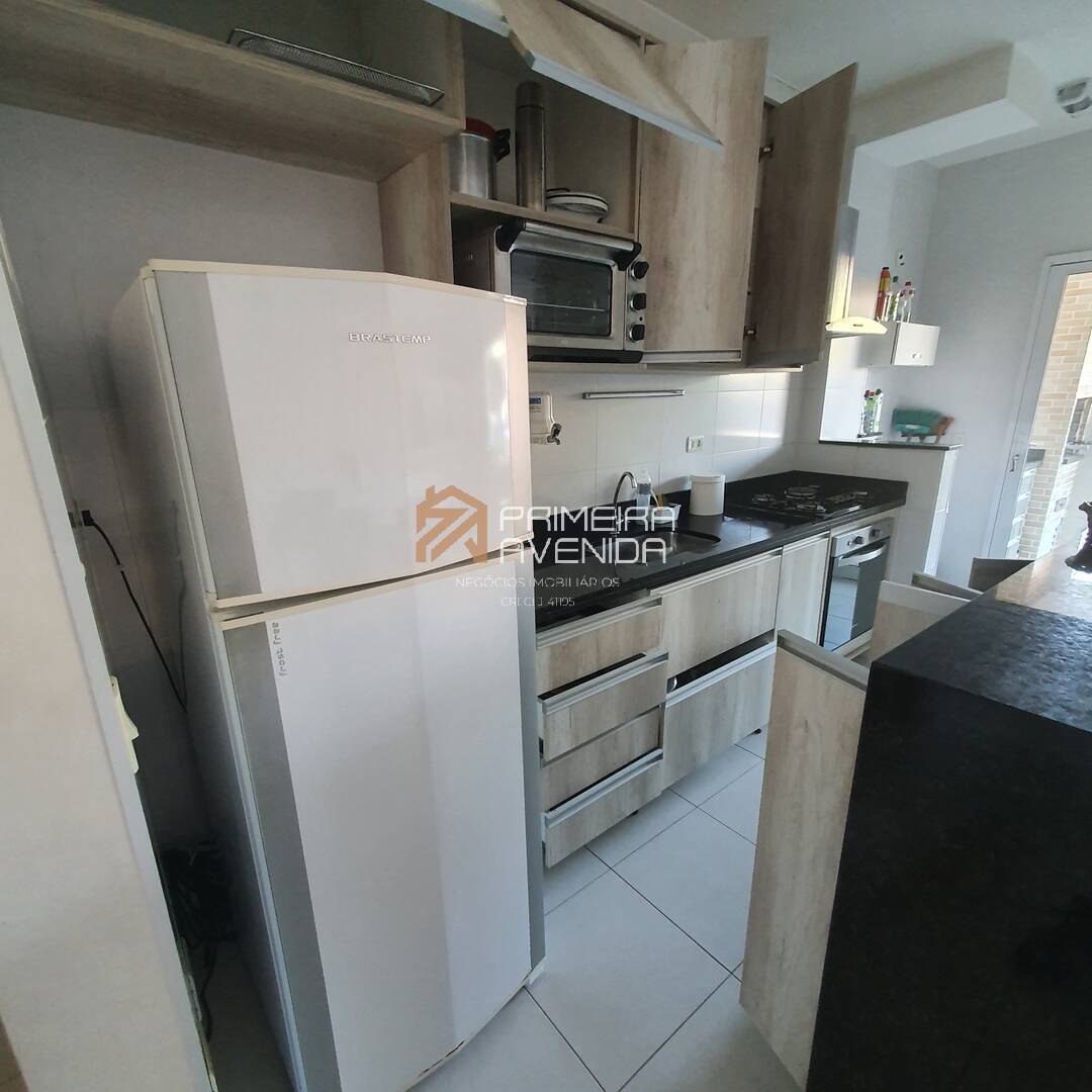 Apartamento à venda com 2 quartos, 69m² - Foto 6