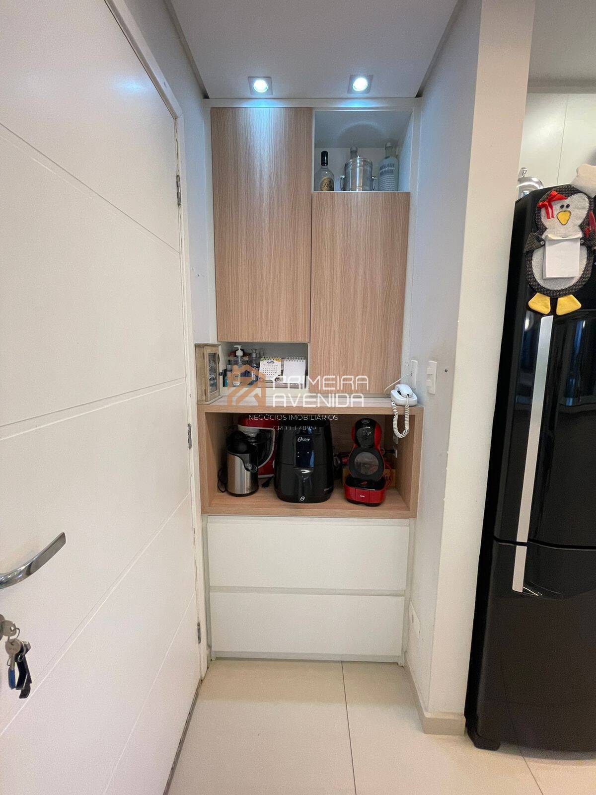 Apartamento à venda com 2 quartos, 58m² - Foto 17